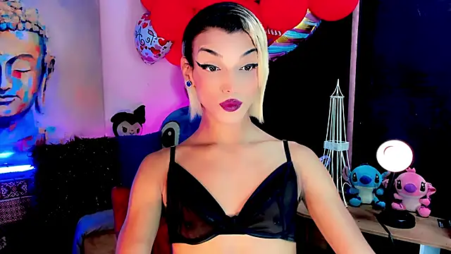 Snapshot of the-horus-girl chatting on 03-05-25, 11:49 the-horus-girl online show from 03-05-25, 11:49