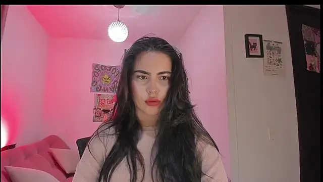 Snapshot of sol__angel chatting on 12-22-24, 10:25 sol angel online show from 12-22-24, 10:25