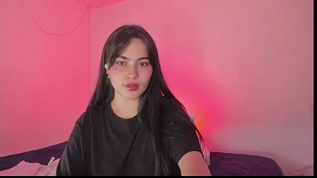 Snapshot of sol__angel chatting on 02-20-25, 06:28 sol angel online show from 02-20-25, 06:28