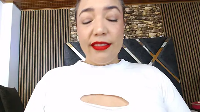 Snapshot of marie_hss chatting on 06-22-26, 07:11 marie hss online show from 06-22-26, 07:11