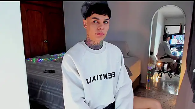 Jordyrodriiguez online show from 12-27-24, 08:18