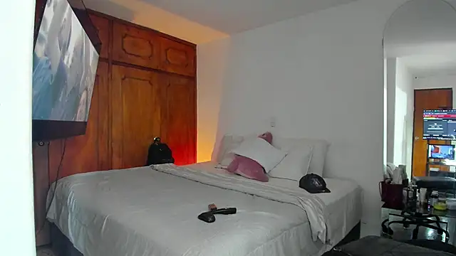 Jordyrodriiguez online show from 02-27-25, 08:31