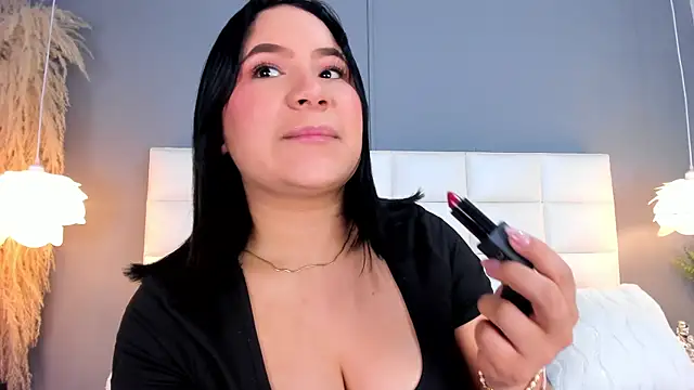 Snapshot of HannaKarson chatting on 01-16-26, 11:36 HannaKarson online show from 01-16-26, 11:36