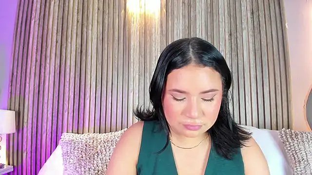 Snapshot of HannaKarson chatting on 02-28-26, 11:33 HannaKarson online show from 02-28-26, 11:33