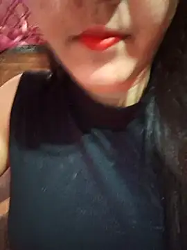 Snapshot of Bittu-rani chatting on 01-17-25, 06:15 Bittu-rani online show from 01-17-25, 06:15