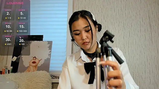 luna-catt online show from 01-26-25, 06:28