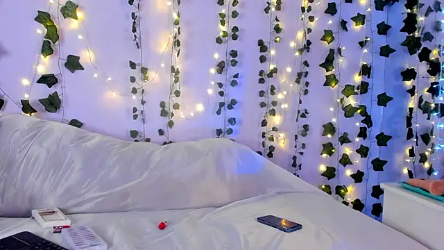 Natasha Nasty2 online show from 12-28-24, 03:37