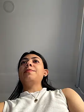 Liissa cute  online show from 11-08-25, 09:24