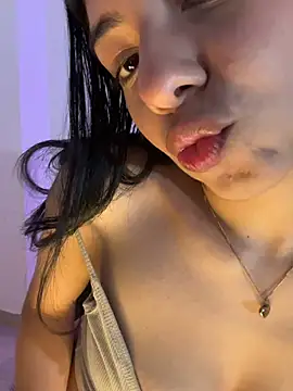 Liissa cute  online show from 07-14-26, 07:30