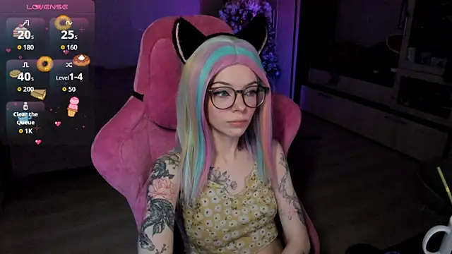 Snapshot of The_love_project chatting on 01-08-26, 09:50 The love project online show from 01-08-26, 09:50