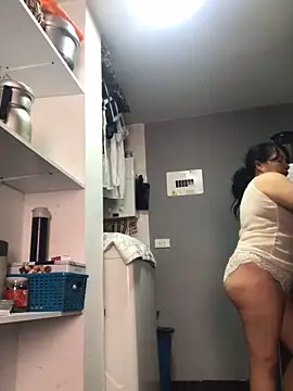 Sweeetness Milf online show from 02-20-25, 07:52