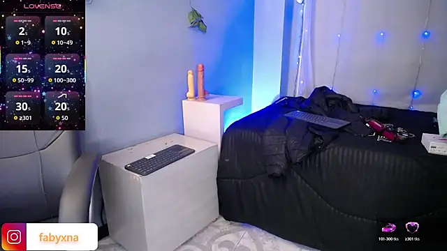 Snapshot of peyton_golden1 chatting on 11-05-25, 03:28 peyton golden1 online show from 11-05-25, 03:28