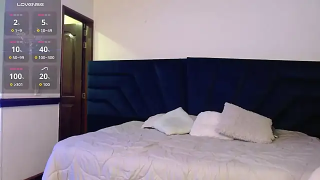 peyton golden1 online show from 04-22-26, 03:20