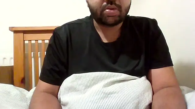 whoreboi98 online show from 04-14-26, 08:48