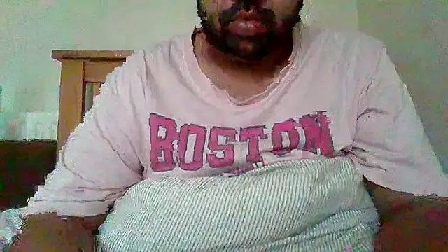 whoreboi98 online show from 04-22-26, 05:36