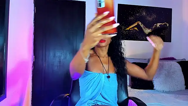 Snapshot of KimberlyBanks2 chatting on 01-16-25, 10:21 KimberlyBanks2 online show from 01-16-25, 10:21