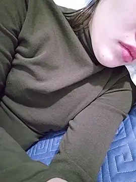 Snapshot of Wettpussyxx chatting on 11-28-25, 07:33 Wettpussyxx online show from 11-28-25, 07:33