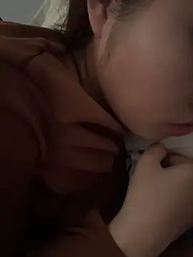 Snapshot of Wettpussyxx chatting on 12-22-25, 06:21 Wettpussyxx online show from 12-22-25, 06:21