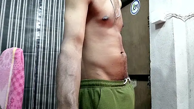 Snapshot of Its_sunny_24 chatting on 01-08-25, 04:00 Its sunny 24 online show from 01-08-25, 04:00