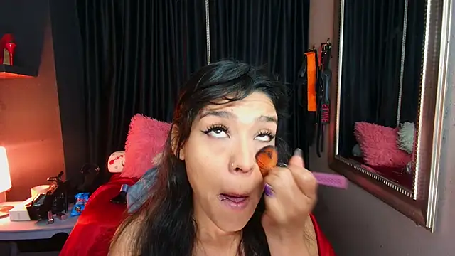 AvaLusty online show from 02-21-26, 11:11