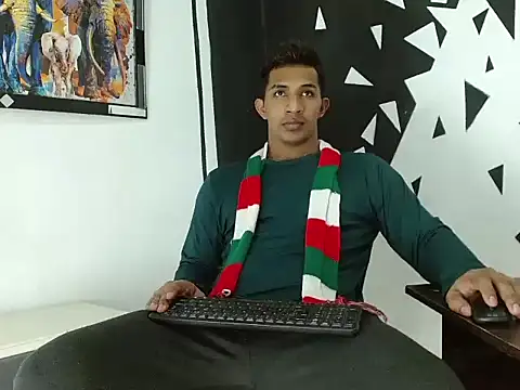 Yeiko Park2 online show from 12-22-24, 01:34