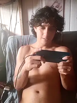 pedrodavid  online show from 06-10-26, 08:19
