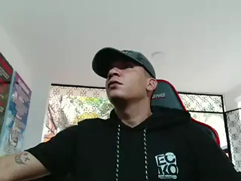 Snapshot of damiam_fiery chatting on 03-04-25, 02:32 damiam fiery online show from 03-04-25, 02:32