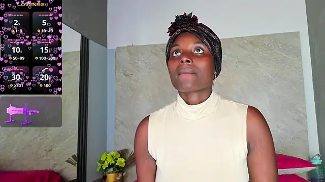 Adele 89 online show from 11-18-25, 07:40