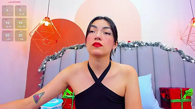 Snapshot of ThailyCherry chatting on 12-26-24, 07:27 ThailyCherry online show from 12-26-24, 07:27