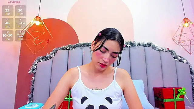 Snapshot of ThailyCherry chatting on 12-28-24, 07:11 ThailyCherry online show from 12-28-24, 07:11
