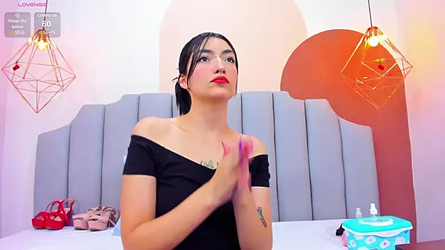 Snapshot of ThailyCherry chatting on 01-27-25, 07:46 ThailyCherry online show from 01-27-25, 07:46