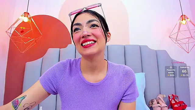 Snapshot of ThailyCherry chatting on 02-04-25, 07:33 ThailyCherry online show from 02-04-25, 07:33