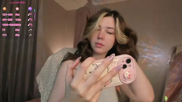 Snapshot of Vanessa_Walters chatting on 11-27-25, 02:24 Vanessa Walters online show from 11-27-25, 02:24