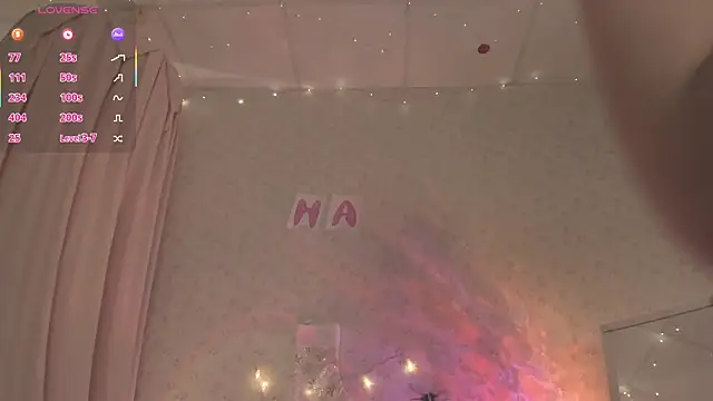 Snapshot of Vanessa_Walters chatting on 12-18-25, 03:12 Vanessa Walters online show from 12-18-25, 03:12