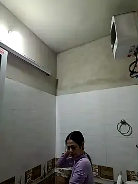 Snapshot of Tinease chatting on 03-10-25, 02:16 Tinease online show from 03-10-25, 02:16