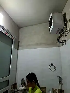 Snapshot of Tinease chatting on 03-11-25, 10:53 Tinease online show from 03-11-25, 10:53