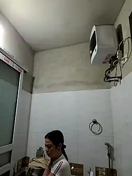 Snapshot of Tinease chatting on 03-14-25, 11:11 Tinease online show from 03-14-25, 11:11