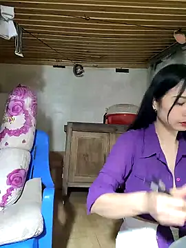 Snapshot of Tinease chatting on 03-18-25, 05:09 Tinease online show from 03-18-25, 05:09