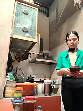 Snapshot of Tinease chatting on 03-19-25, 01:54 Tinease online show from 03-19-25, 01:54