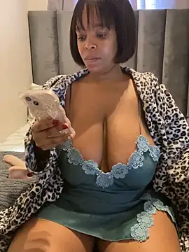 Snapshot of Saggy_areola95 chatting on 06-09-26, 09:21 Saggy areola95 online show from 06-09-26, 09:21