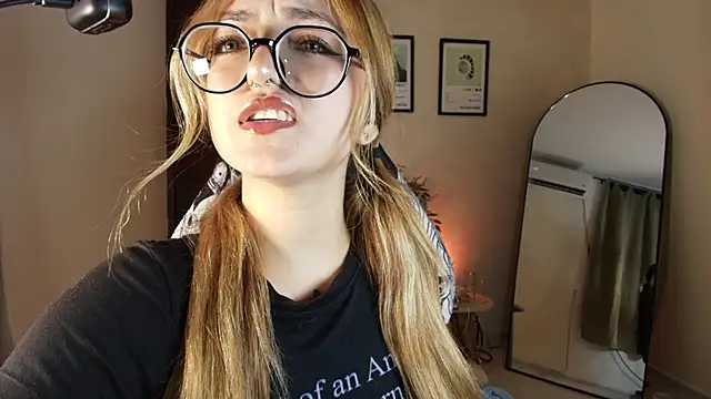 SweetJennaa online show from 06-01-26, 12:12
