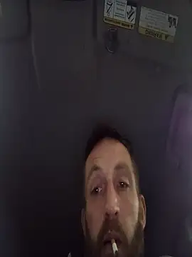 Snapshot of otterlover123 chatting on 11-09-25, 12:36 otterlover123 online show from 11-09-25, 12:36