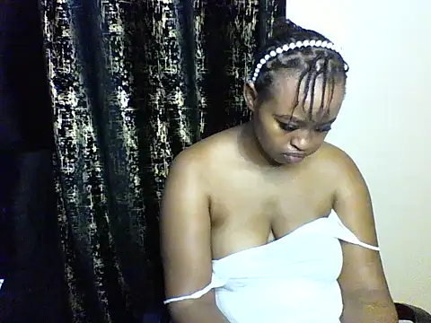 Candii wet  online show from 09-17-25, 11:39