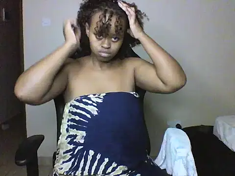 Candii wet  online show from 11-07-25, 05:35