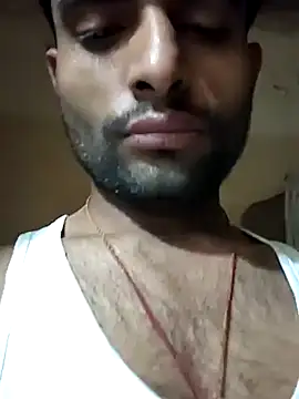 PRIYANHUxh online show from 04-07-26, 07:47