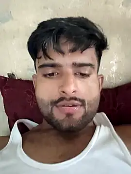 Snapshot of PRIYANHU@xh chatting on 06-05-26, 08:09 PRIYANHUxh online show from 06-05-26, 08:09