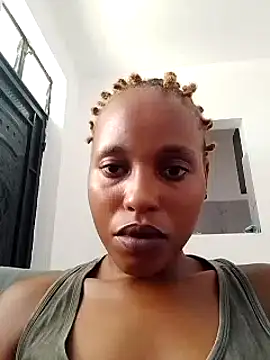 Candykitten online show from 02-21-25, 07:56