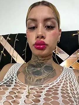 Zaratattoox online show from 10-07-25, 06:43