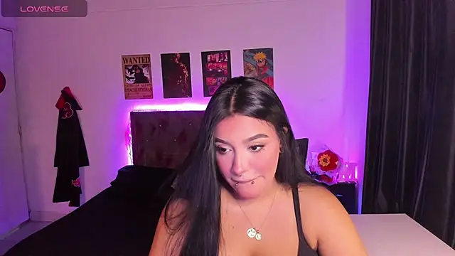 Snapshot of Mariana_Hasper_ chatting on 10-10-25, 08:57 Mariana Hasper  online show from 10-10-25, 08:57