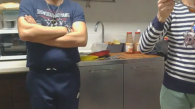 couplemilf2 online show from 12-14-25, 04:45